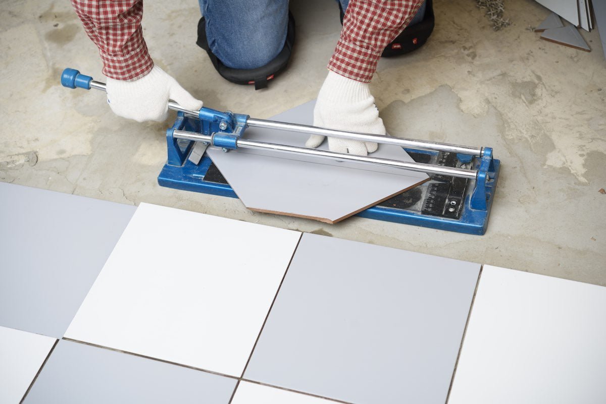Cutting porcelain floor tiles